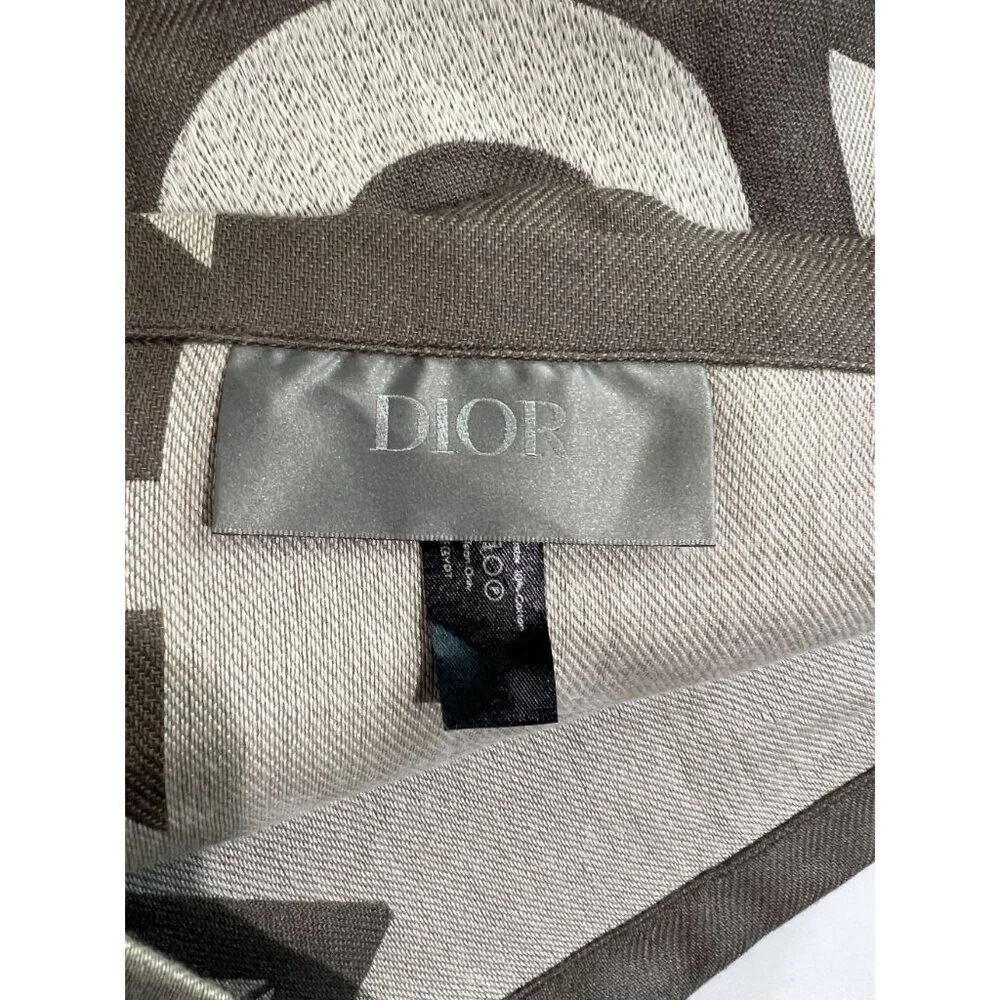 DIOR Oblique Scarf in Taupe/White